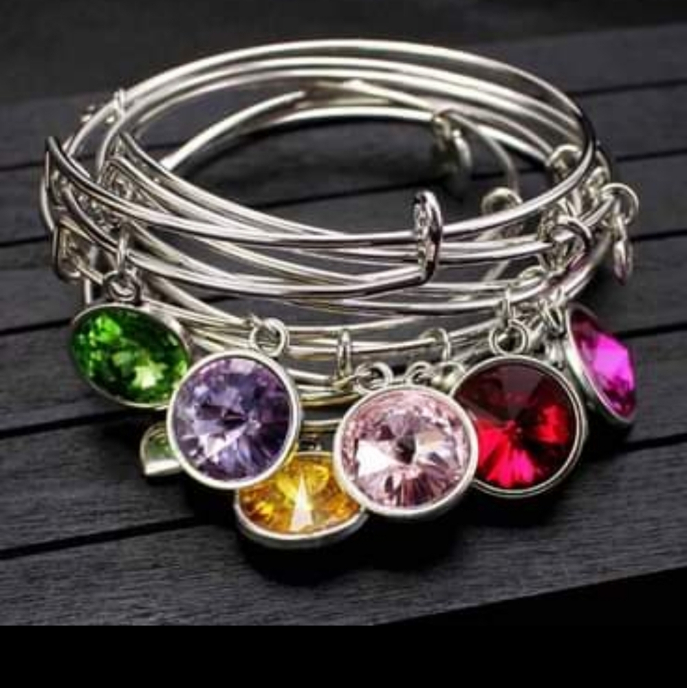 Customized Bangle(Bracelet) - Picture 5 of 6